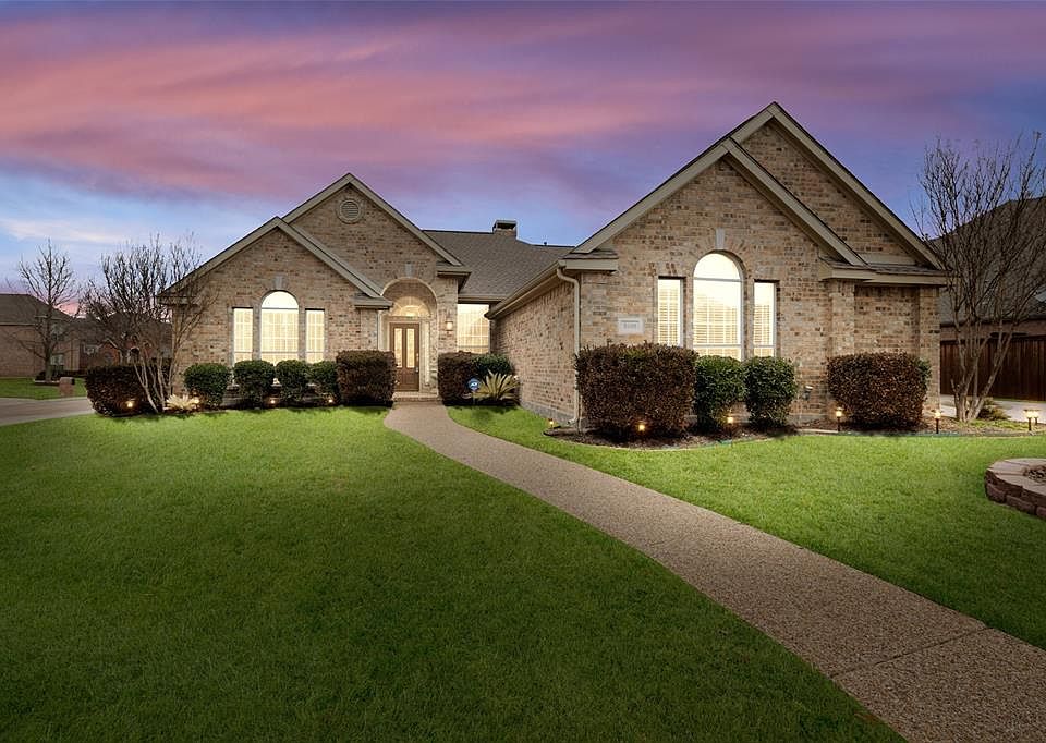 1st image of 5608 Sandalwood Dr