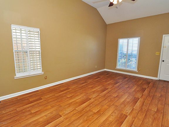 3rd image of 7474 Overlook Dr