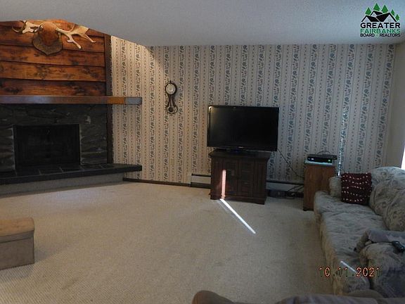 2nd image of 143 Kelsan Way