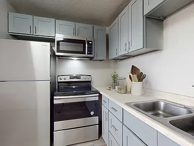 2BR/1BA