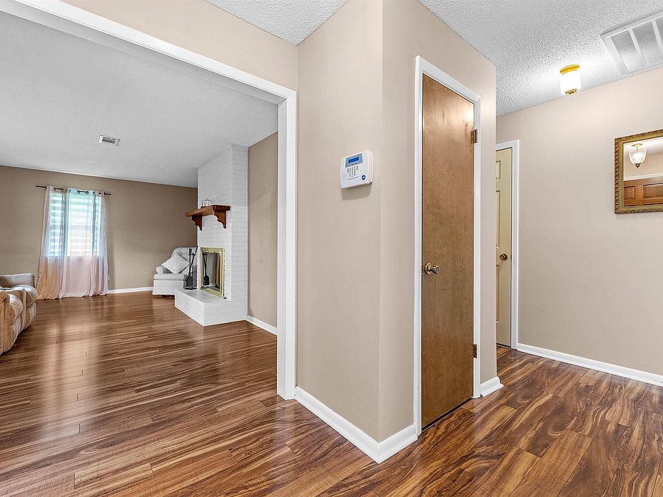 300 Stonewall Dr, Jacksonville, AR 72076 Zillow