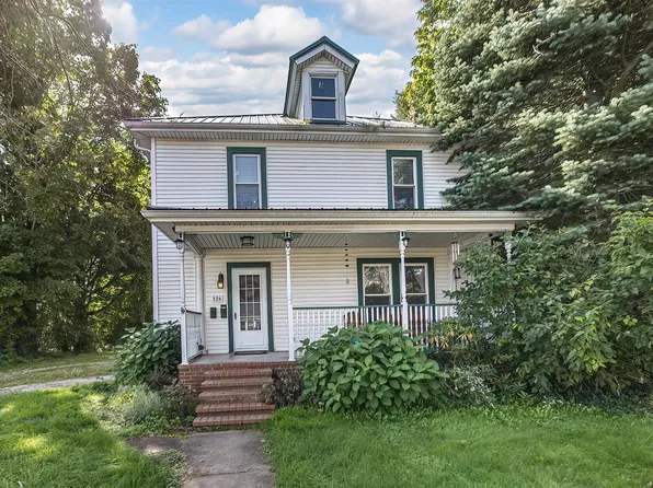 126 Waterford St, Edinboro, PA 16412