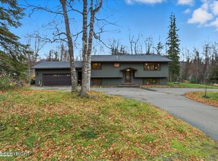 20252 Lucas Ave, Eagle River, AK 99577