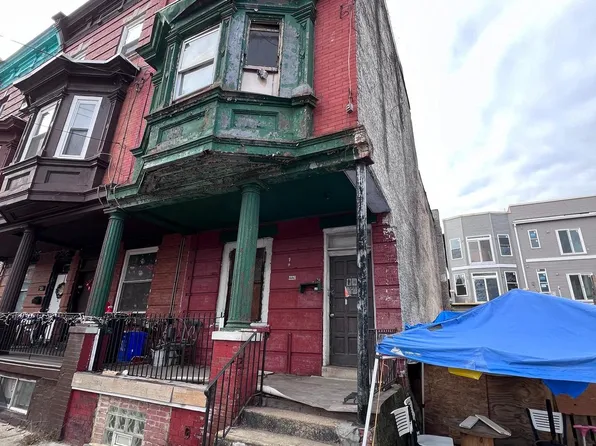 2228 N Natrona St, Philadelphia, PA 19132