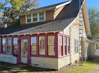 922 Washington Ave, Wisconsin Dells, WI 53965