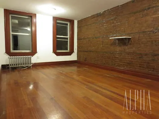 Rented by Alpha Properties NYC I LLC | media 27