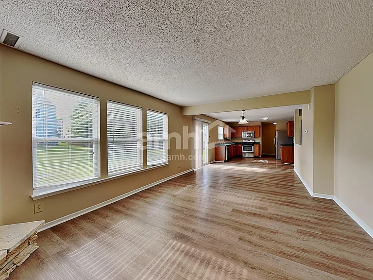 14299 Refreshing Garden Ln — Photo 7