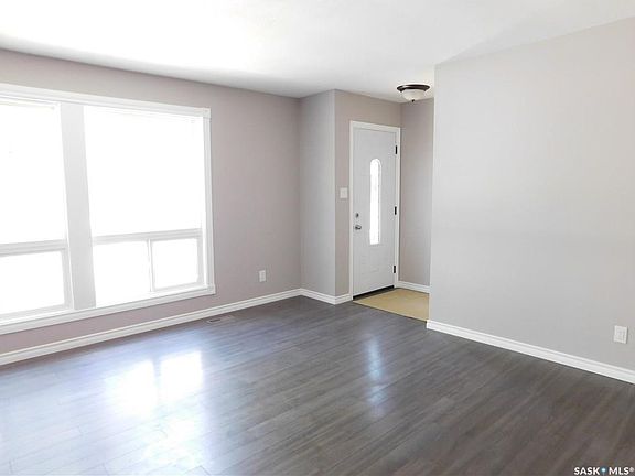 3rd image of 404 Saint John St