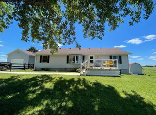 8351 Crawford Rd, Reading, MI 49274