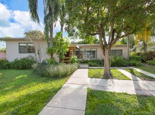 132 NE 124th St, North Miami, FL 33161