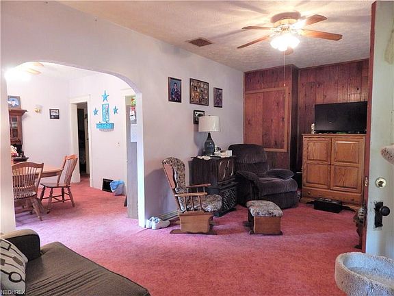4th image of 3291 Helmsdale Dr