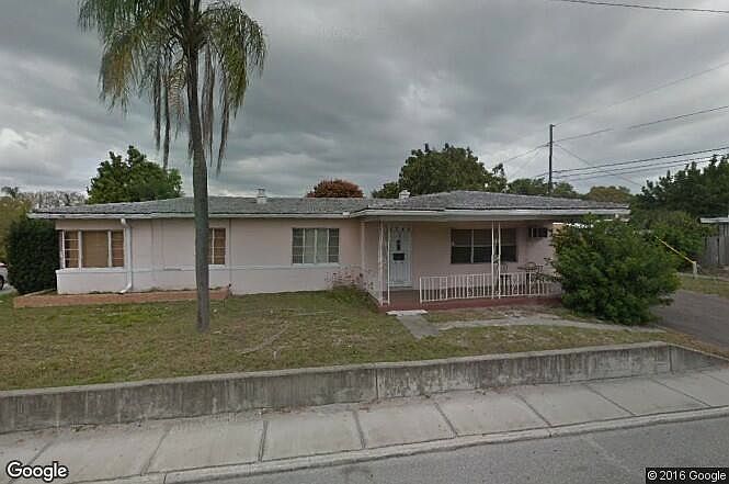 1st image of 5742 1/2 9th Ave N