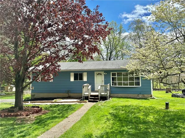 11 Kings Drive, Wallkill, NY 12589
