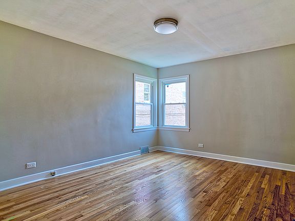5th image of 4831 Kirk St APT 1