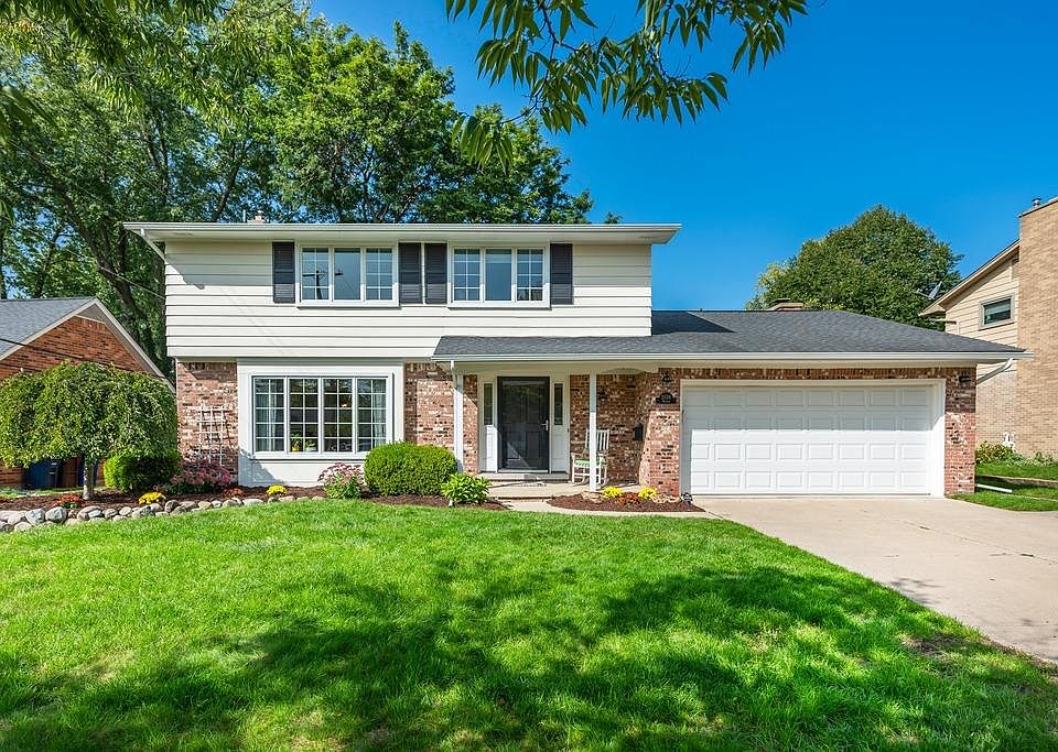 1st image of 2038 Winsted Blvd
