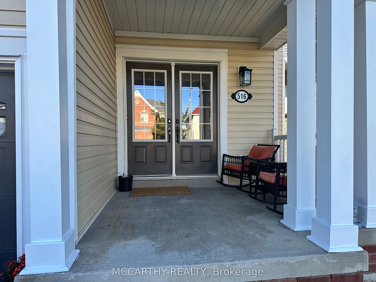 4 bed, $3,000 — Photo 2