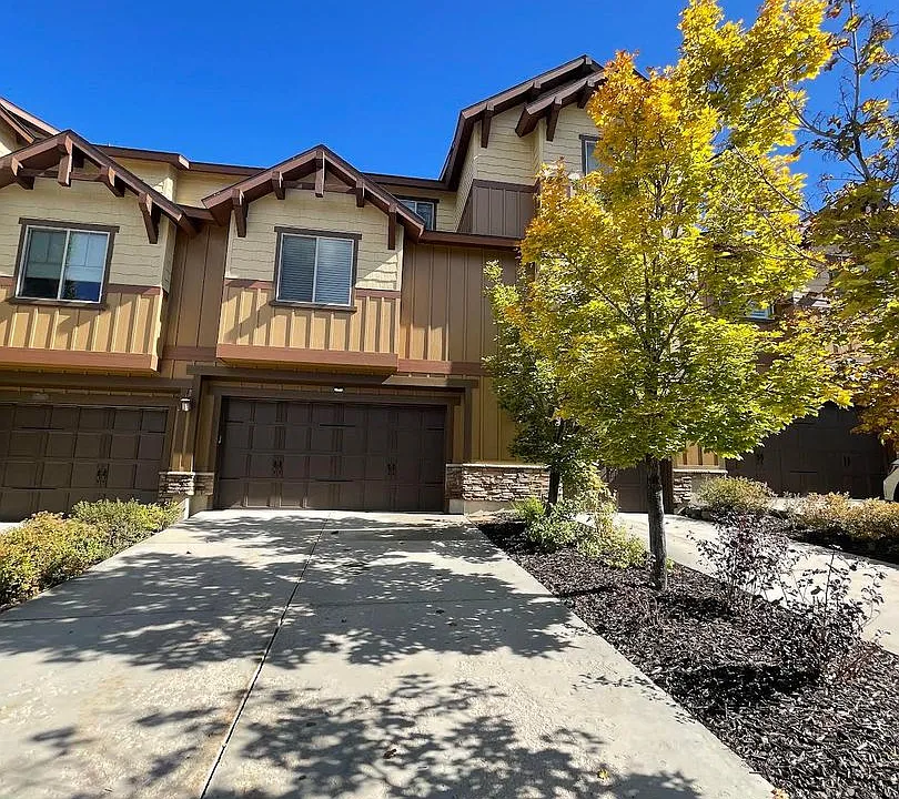 13404 N Alexis Dr