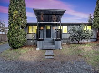 10112 Holly Dr, Everett, WA 98204