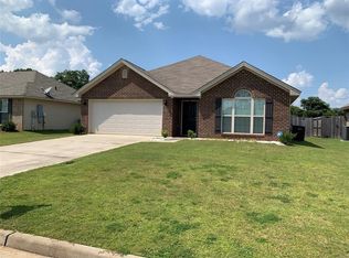 24 High Cotton Ct, Wetumpka, AL 36092