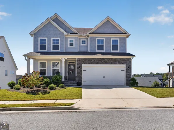 572 Redfish Way, Hoschton, GA 30548
