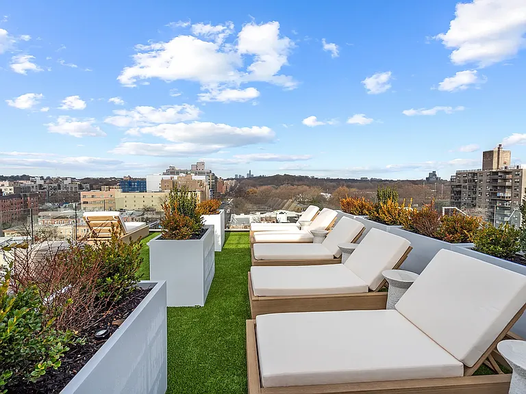 50 E 10th St #528 — Photo 9