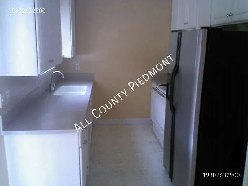 7825 Pebbleridge — Photo 4