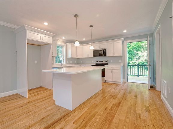 5th image of 27 Valley Rd