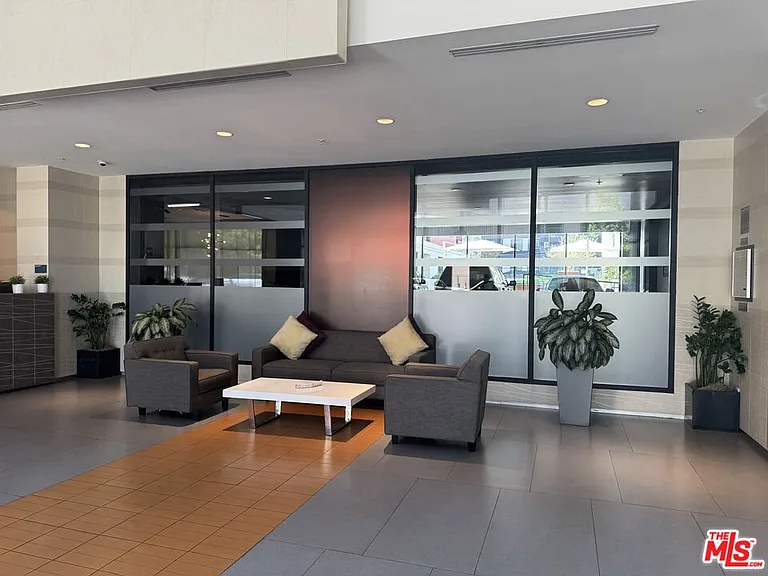 1234 Wilshire Blvd #129 — Photo 3