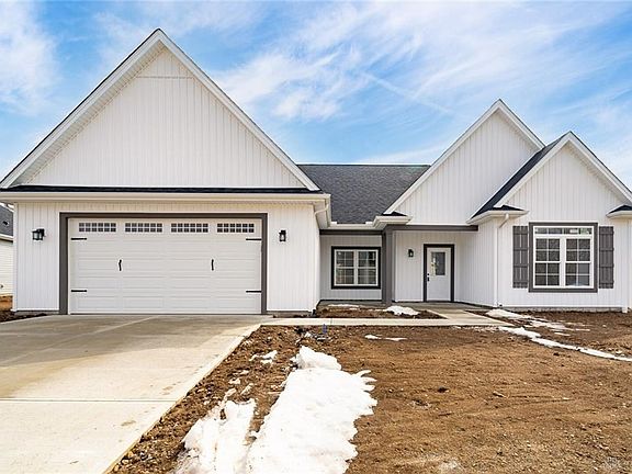 2nd image of 623 Colony Trl