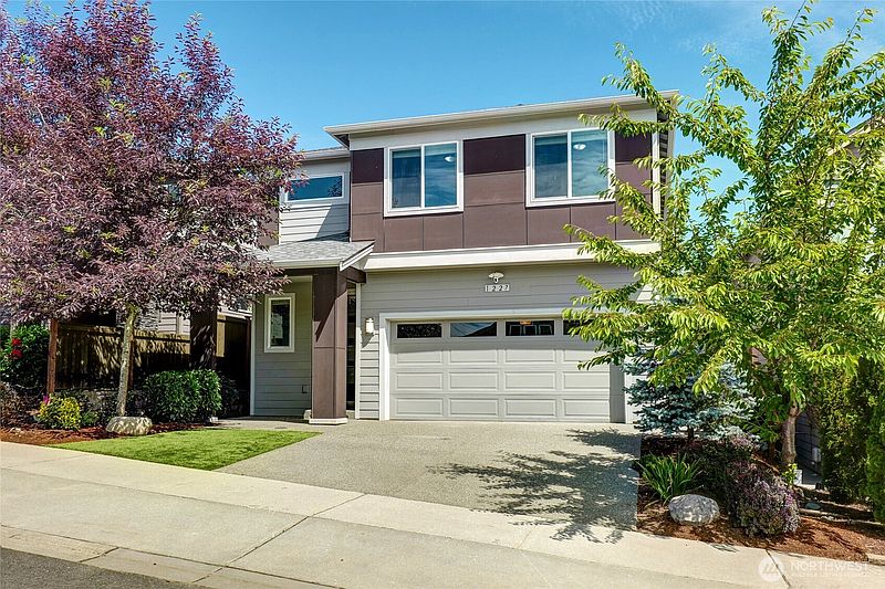2nd image of 1227 199th Street SE