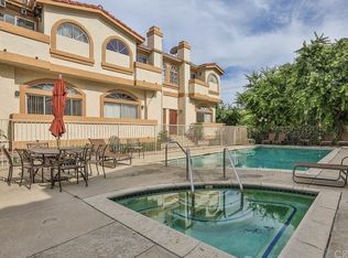 19950 Sherman Way APT B, Los Angeles, CA 91306