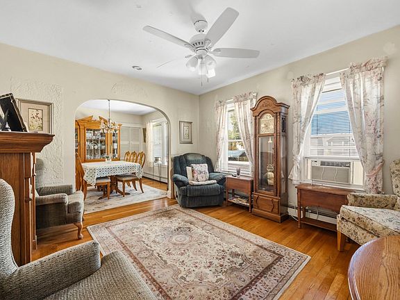 4th image of 57 Columbus Ave