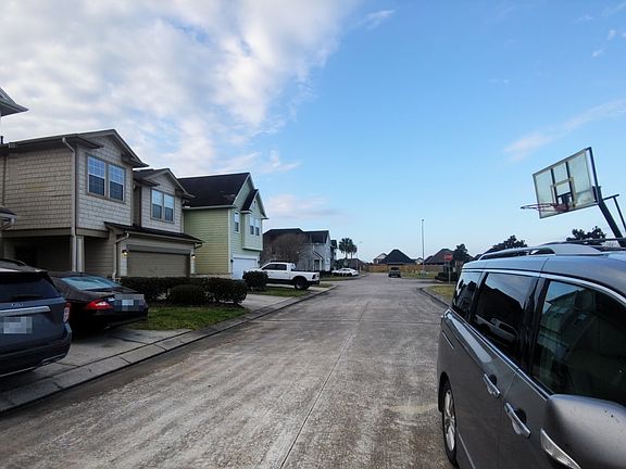 4th image of 2680 Hickory Cove Ln