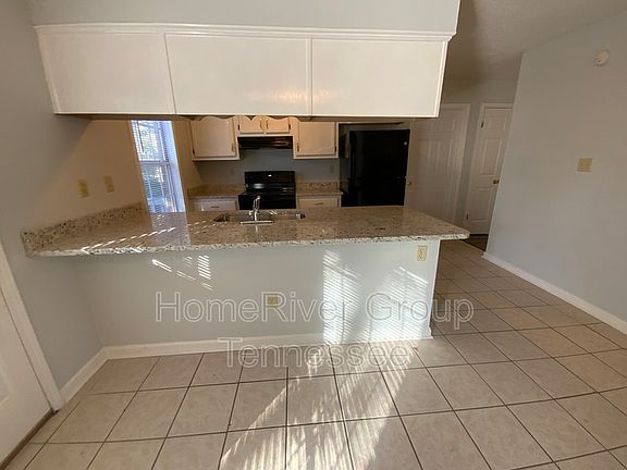 5th image of 7895 Bentwood Cir