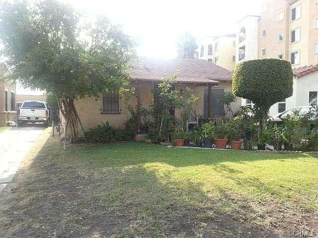 2nd image of 8731 S Harvard Blvd
