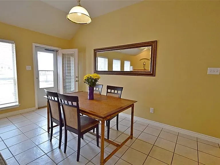 11216 Harbor Rd — Photo 21