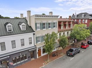 415 William St, Fredericksburg, VA 22401