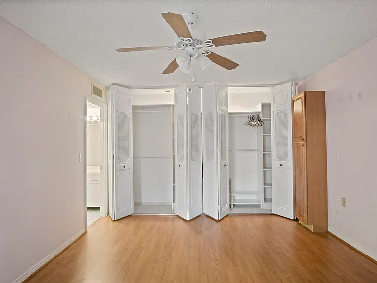 1800 SE Saint Lucie Blvd #9-204 — Photo 12