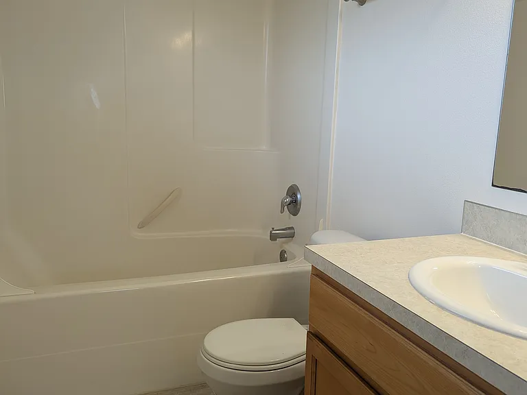 1017 Greenview Ave SW #104 — Photo 18