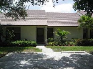 802 Lochwick Ct, Palm Beach Gardens, FL 33418