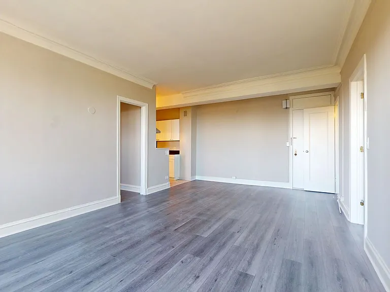 Dining/Living room