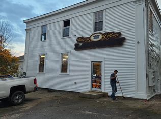281 Main St #B, Warren, ME 04864