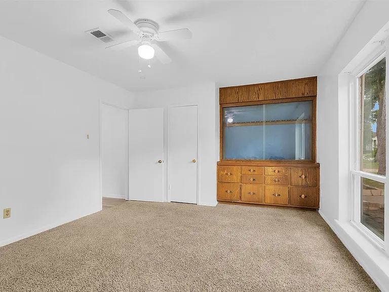1122 Rhine Ln — Photo 20