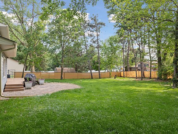 3rd image of 7141 Rice Lake Dr