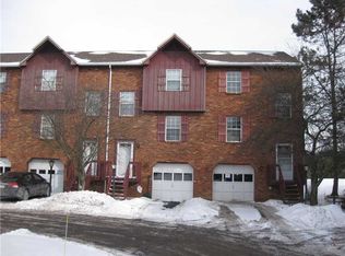 313 Carters Grove Dr, Gibsonia, PA 15044