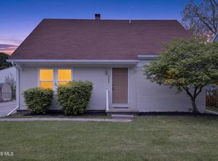 4224 Shade Tree Dr, Toledo, OH 43615