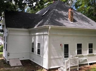 8 Blacksmith Shop Rd, Falmouth, MA 02540