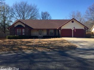 5 Sedgefield Dr, Conway, AR 72034