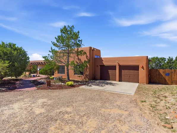5 Avalon Pl, Santa Fe, NM 87508