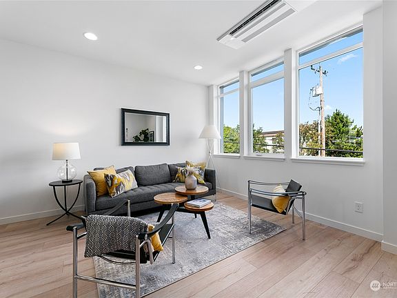 5th image of 1017 D 6th Avenue N